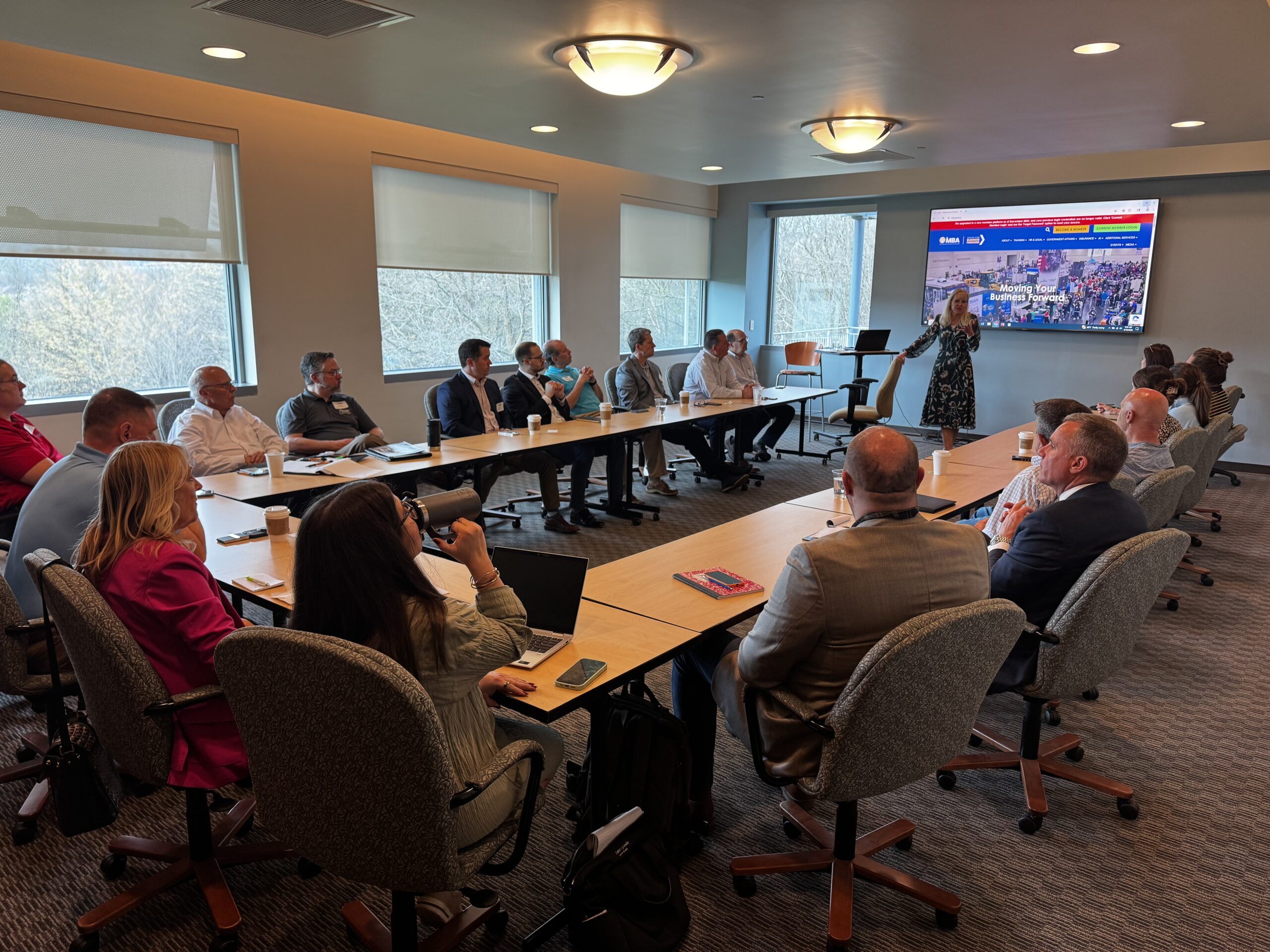 mba members attending business roundtable discussion
